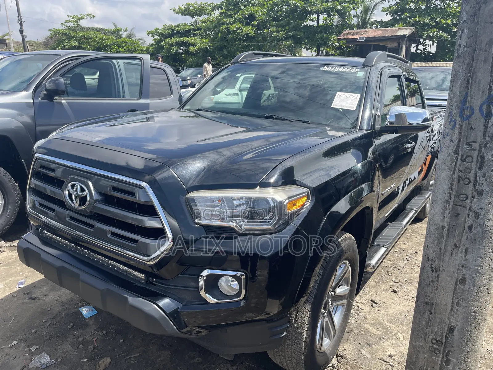 Toyota Tacoma 2018 Black