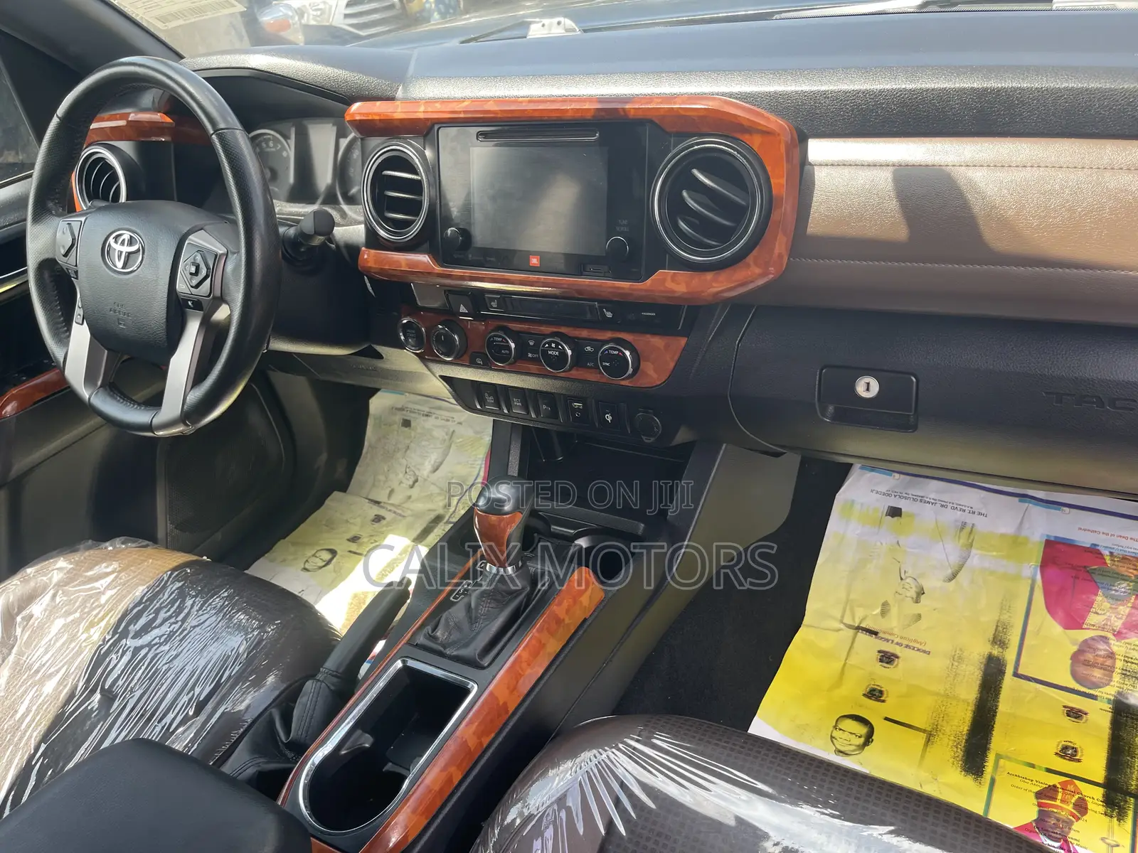 Toyota Tacoma 2018 Black