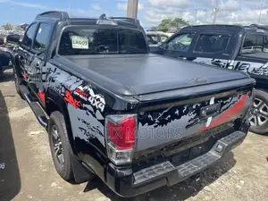 Toyota Tacoma 2020 Black