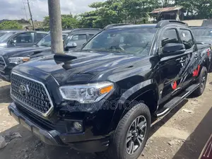 Toyota Tacoma 2020 Black