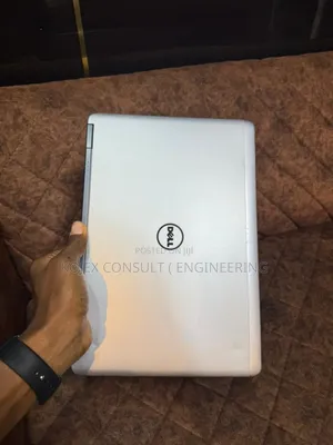 Laptop Dell 8GB Intel Core I5 HDD+SSD 500GB