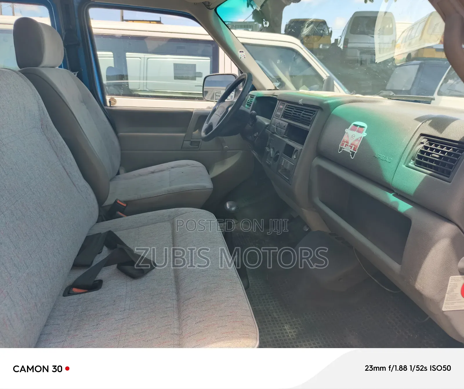 Volkswagen Transporter 2004 Blue