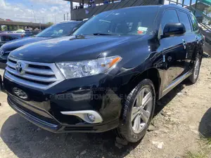 Toyota Highlander Limited 3.5l 4WD 2013 Black