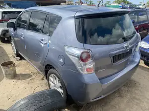 Toyota Verso 1.6 2013 Gray