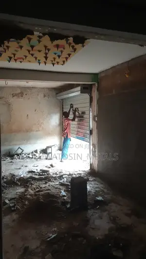 Roller Shuttle Door Up and Down