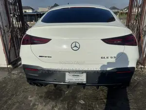 Mercedes-Benz GLE53 2024 White