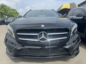 Mercedes-Benz GLA-Class 2016 Black
