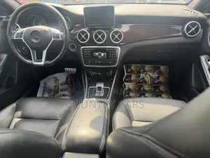 Mercedes-Benz GLA-Class 2016 Black