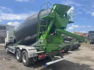 Foreign Used 10 Cubic Howo Truck Concrete Mixer.