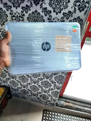 Laptop HP Pavilion 14 4GB Intel Core I3 HDD 320GB