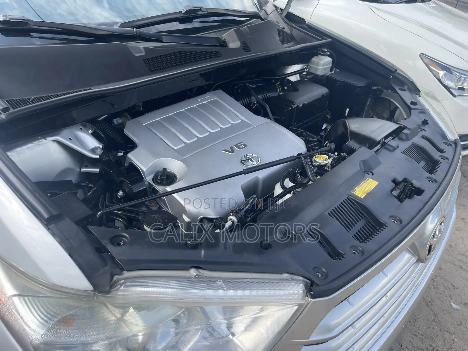 Toyota Highlander 2012 Silver