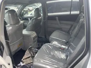 Toyota Highlander 2012 Silver