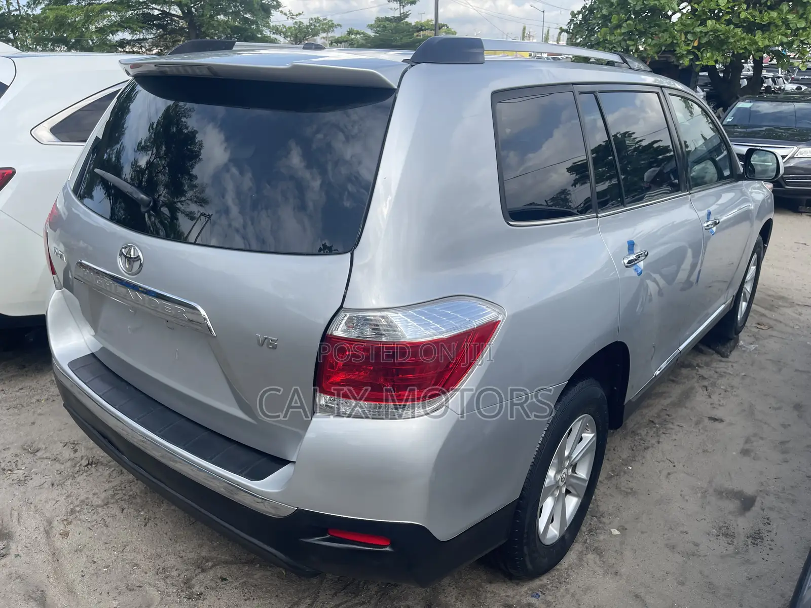 Toyota Highlander 2012 Silver
