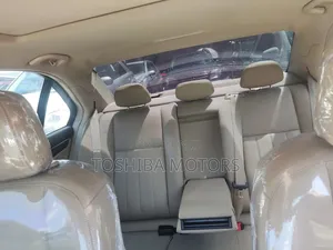 Mercedes-Benz C300 2011 Gray