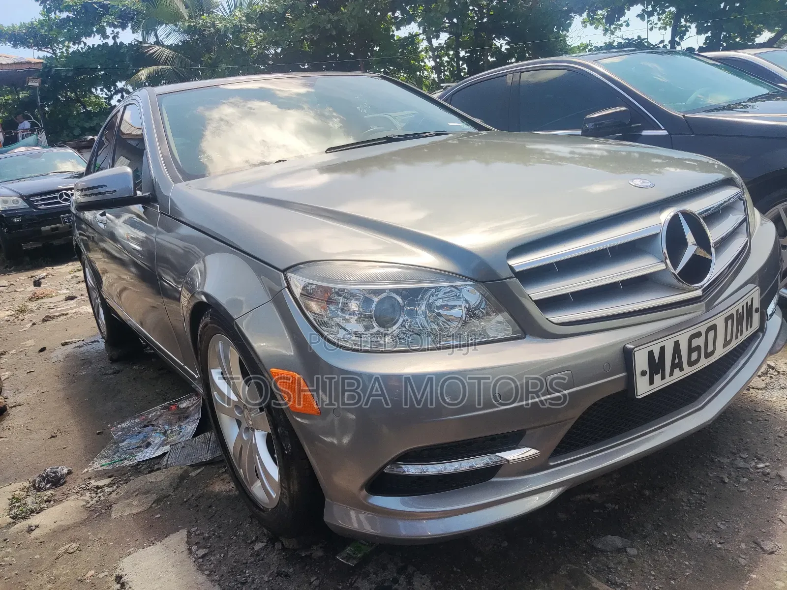 Mercedes-Benz C300 2011 Gray