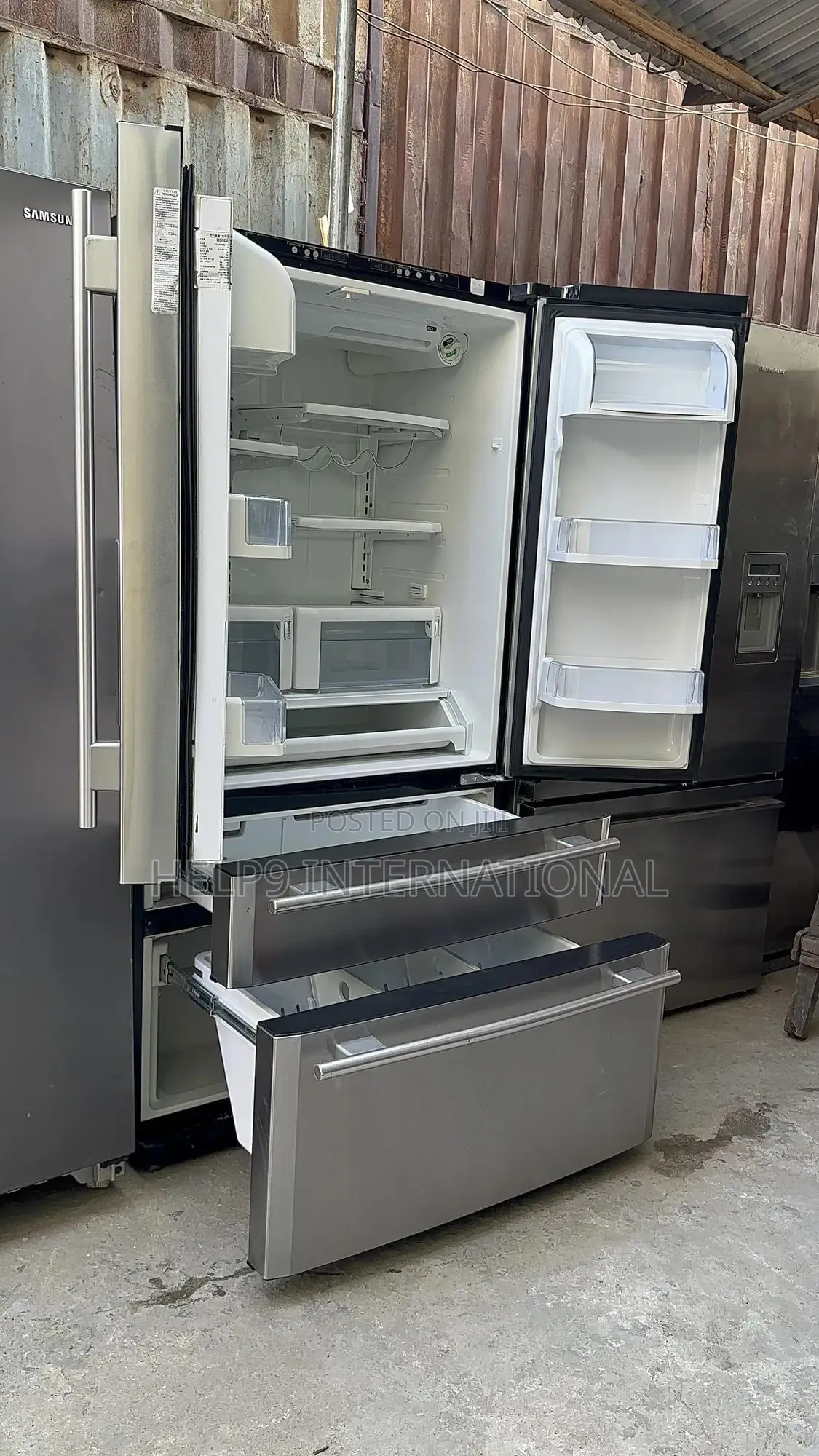 Fast Freezing 4 Door French Style Side-by-Side Refrigerator