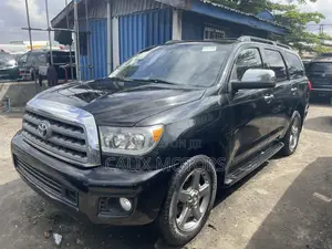Toyota Sequoia 2015 Black