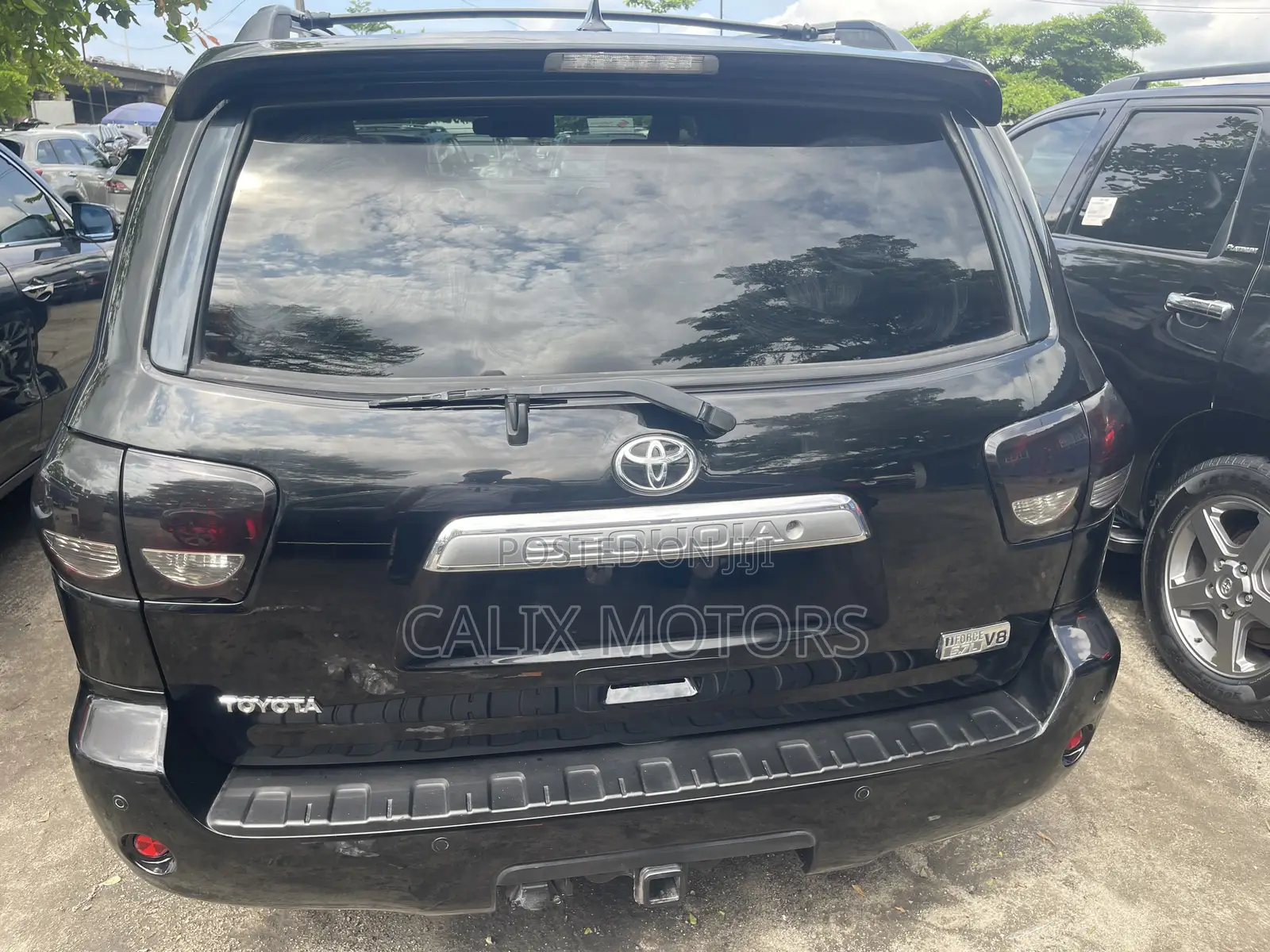 Toyota Sequoia 2015 Black