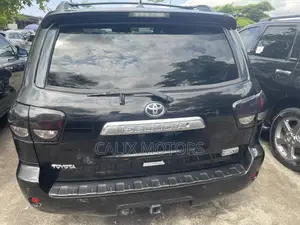Toyota Sequoia 2015 Black