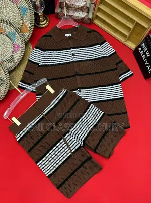 Premium Luxury Outfits Gucci Available In Store