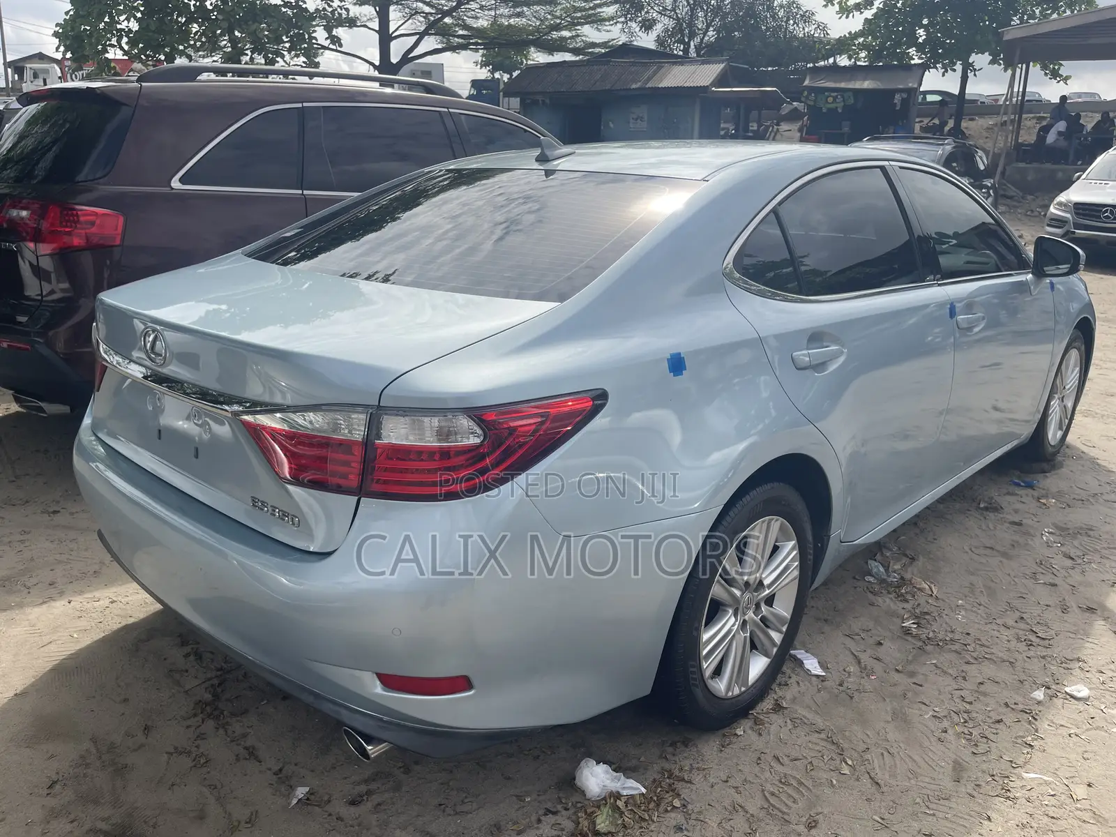 Lexus ES 2014 Blue