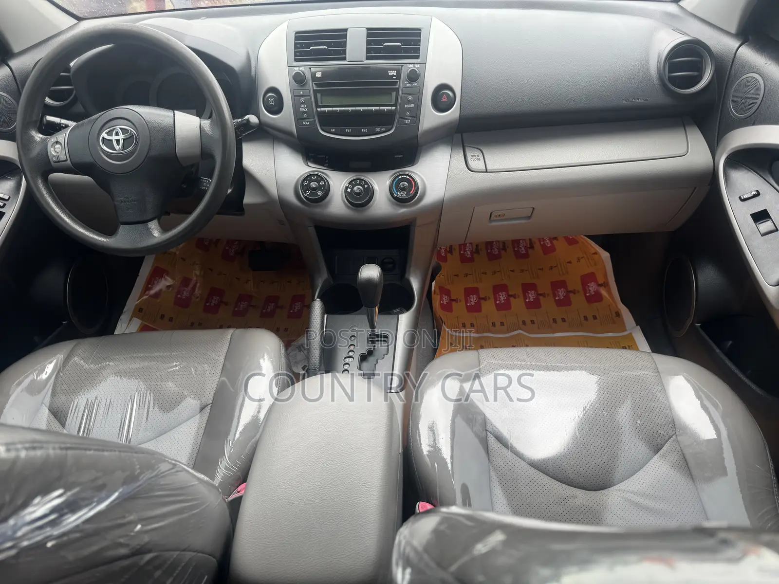 Toyota RAV4 2.4 2008 Red