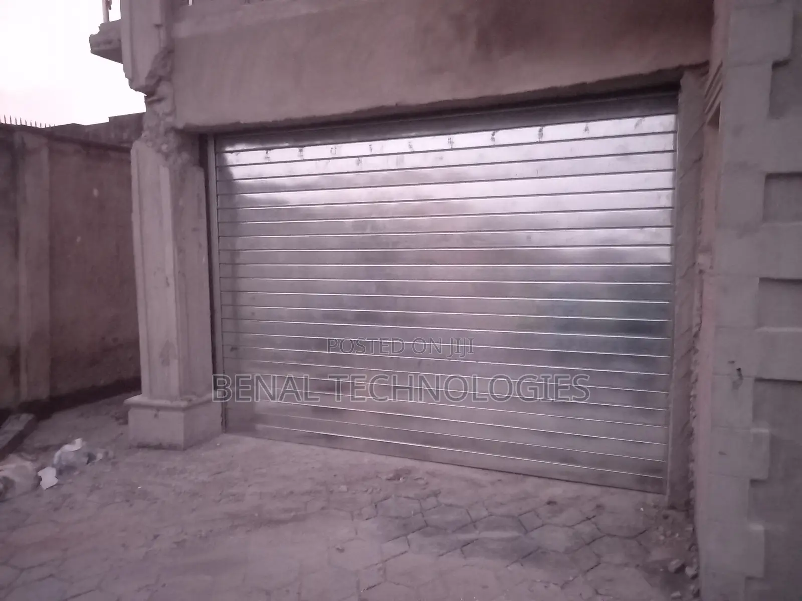 Rollable Garage Door