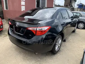 Toyota Corolla 2014 Black
