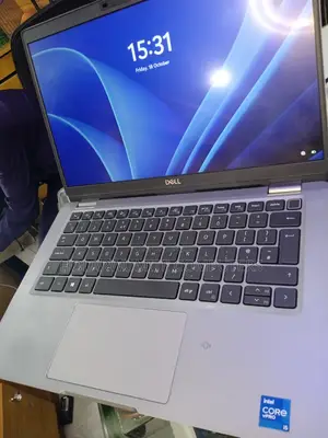 Laptop Dell Latitude 5320 16GB Intel Core I5 SSD 256GB