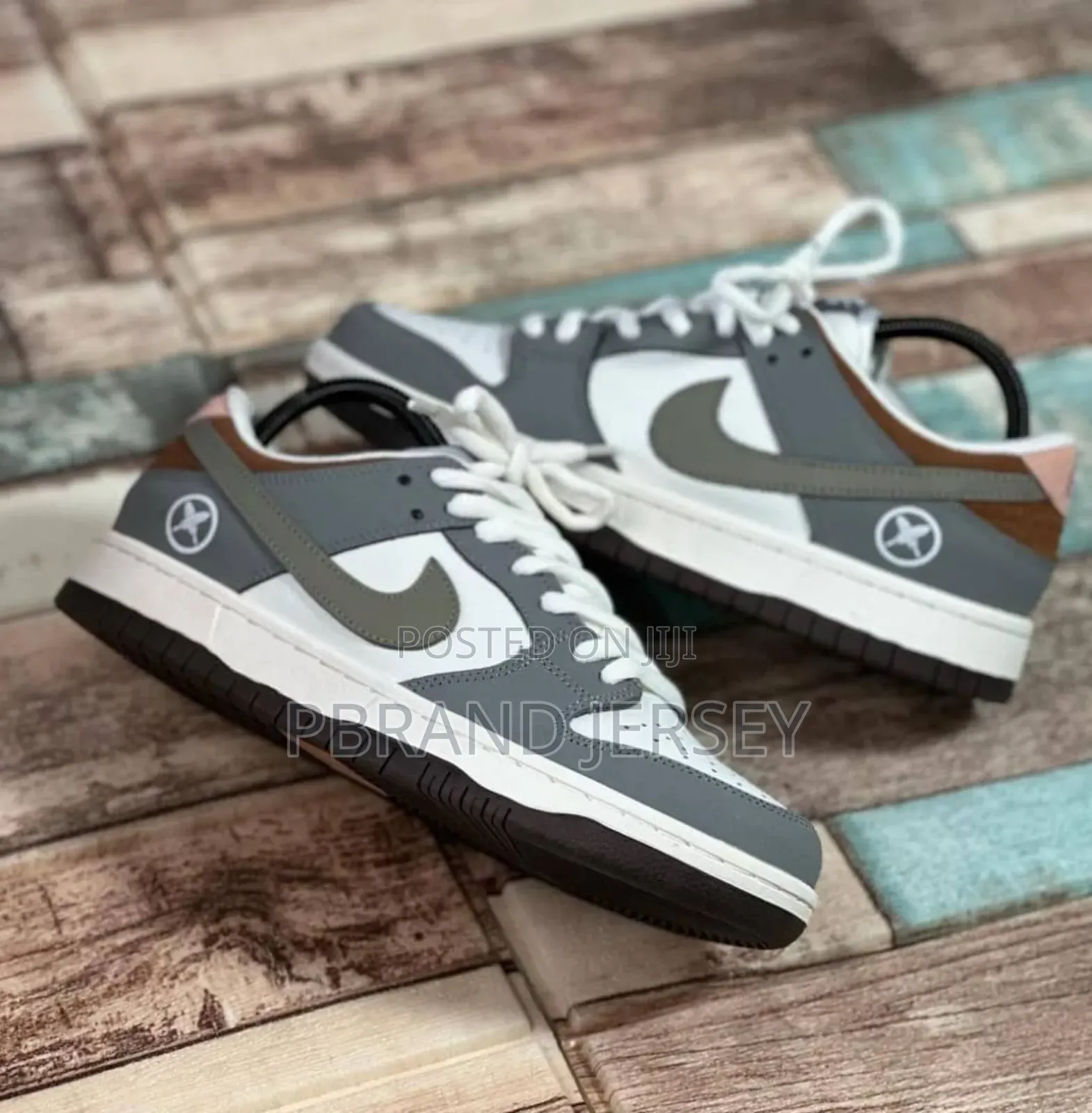 Nike Sb Dunk Low Sneakers