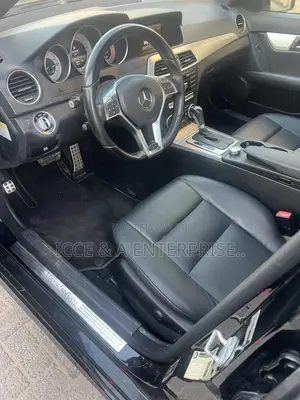 Mercedes-Benz C300 2013 Black