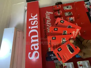 Sandisk 16GB Cruzer Blade Flash Drive