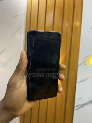 Apple iPhone 11 Pro Max 64 GB Gold