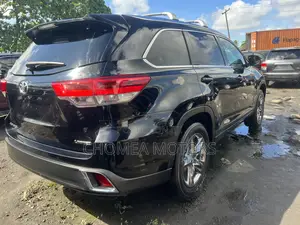 Toyota Highlander 2018 Black