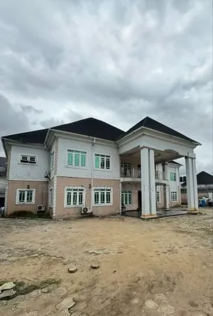 6bdrm Duplex in Off Rukpokwu Eneka for sale