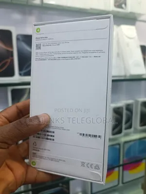 New Apple iPhone 16 Pro Max 512 GB Silver