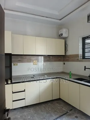 2bdrm Block of Flats in Fo1 Kubwa for rent