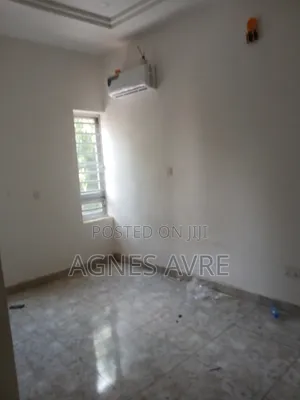 2bdrm Block of Flats in Fo1 Kubwa for rent