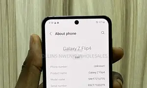 Samsung Galaxy Z Flip4 128 GB Black