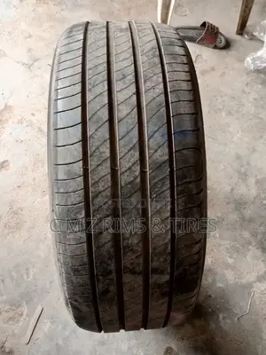 255/45r20 Tokunbo Tires