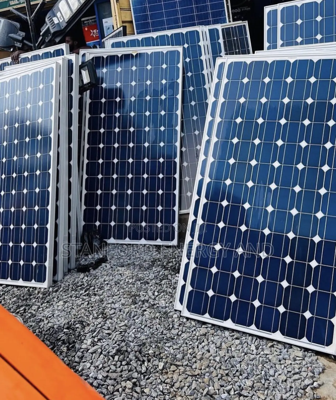 300watts Canadian Solar Panel