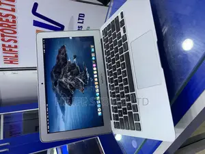 Laptop Apple MacBook Air 2015 4GB Intel Core i5 SSD 128GB
