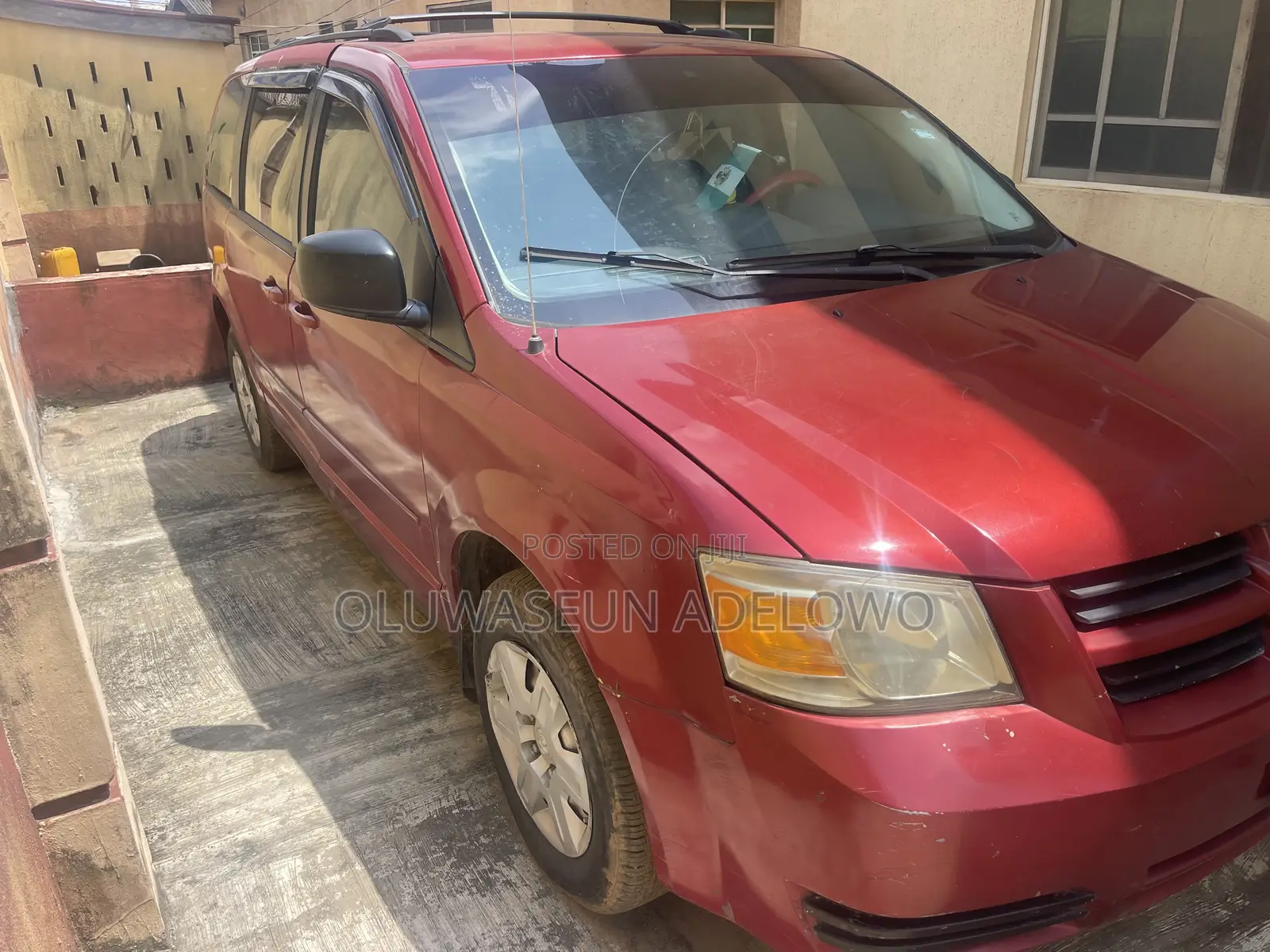 Dodge Caravan 2008 Red