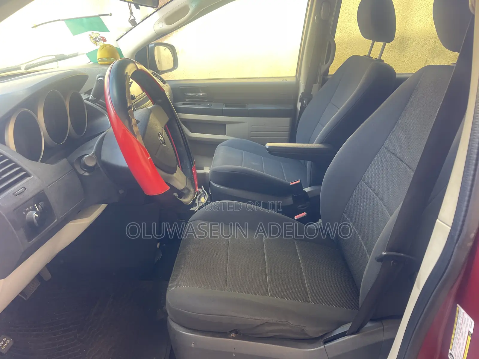 Dodge Caravan 2008 Red