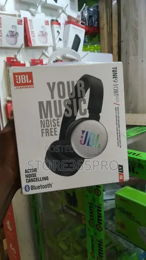 JBL Tune 910bt Led Wireless Bluetooth Headset