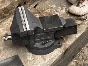 8” Swivel Bench Vice