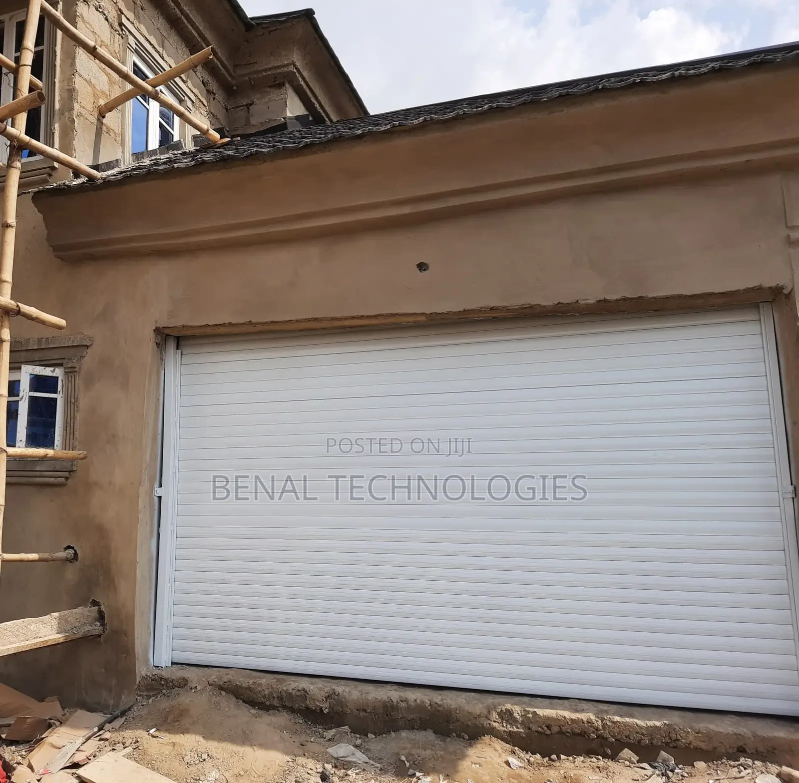 Automatic Roller Doors for Residential Use