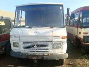 Mercedes-Benz Vito 1998 White