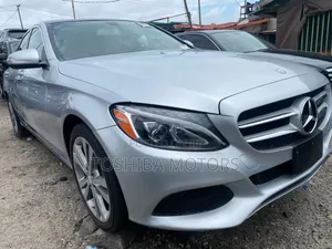 Mercedes-Benz C300 2015 Silver