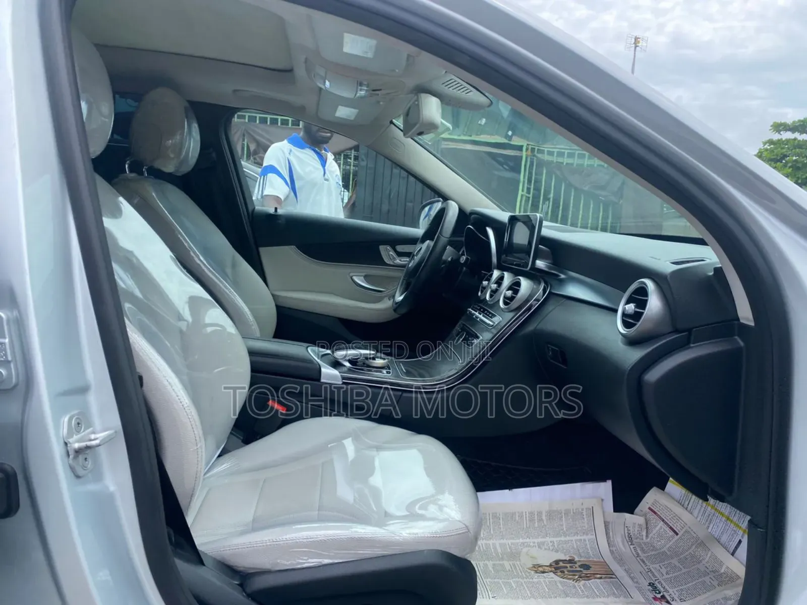 Mercedes-Benz C300 2015 Silver